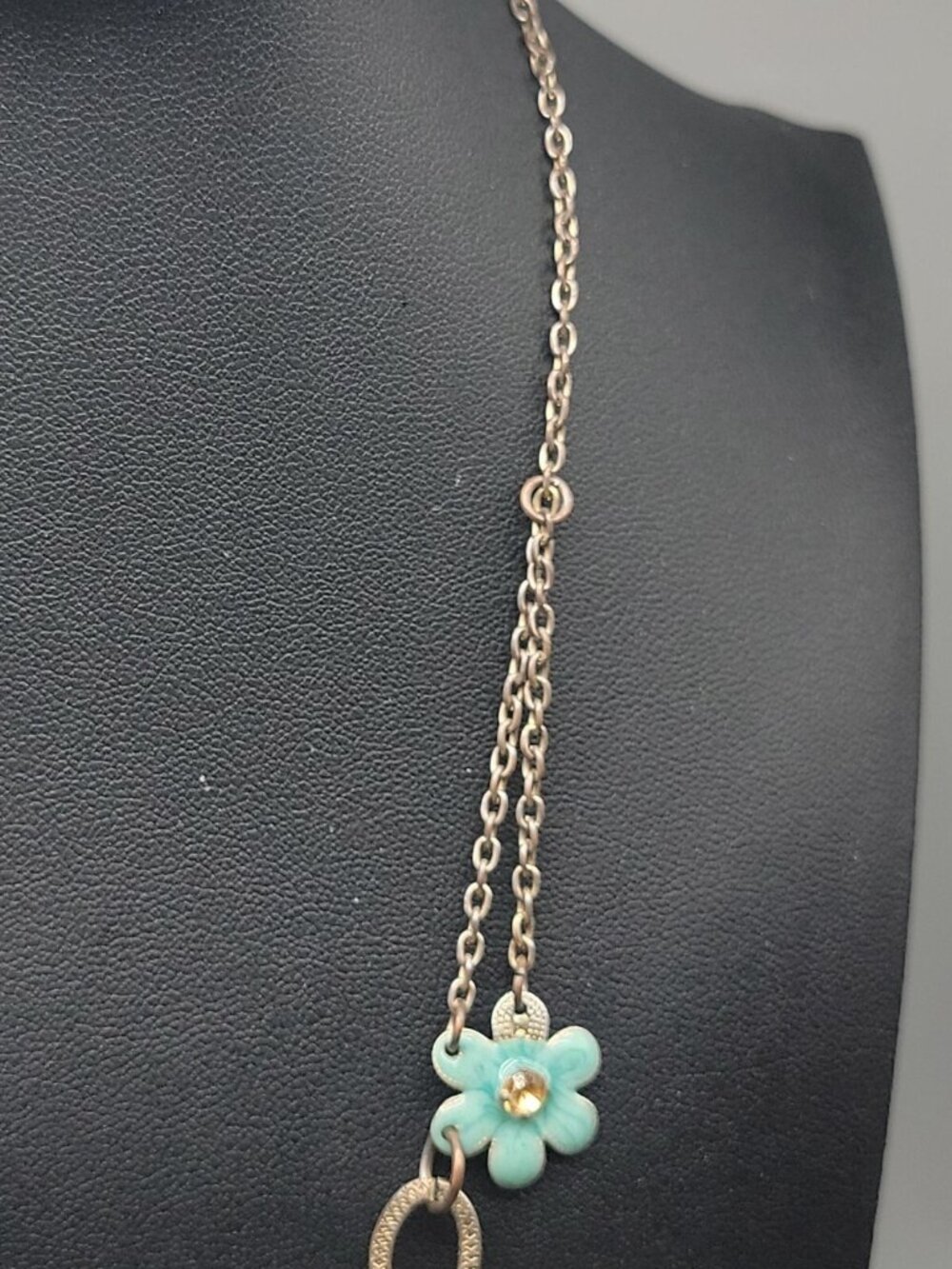 Vintage Plunder Dangling Flower Necklace Multicolor Rhinestones Silver Tone 20" - Picture 8 of 16